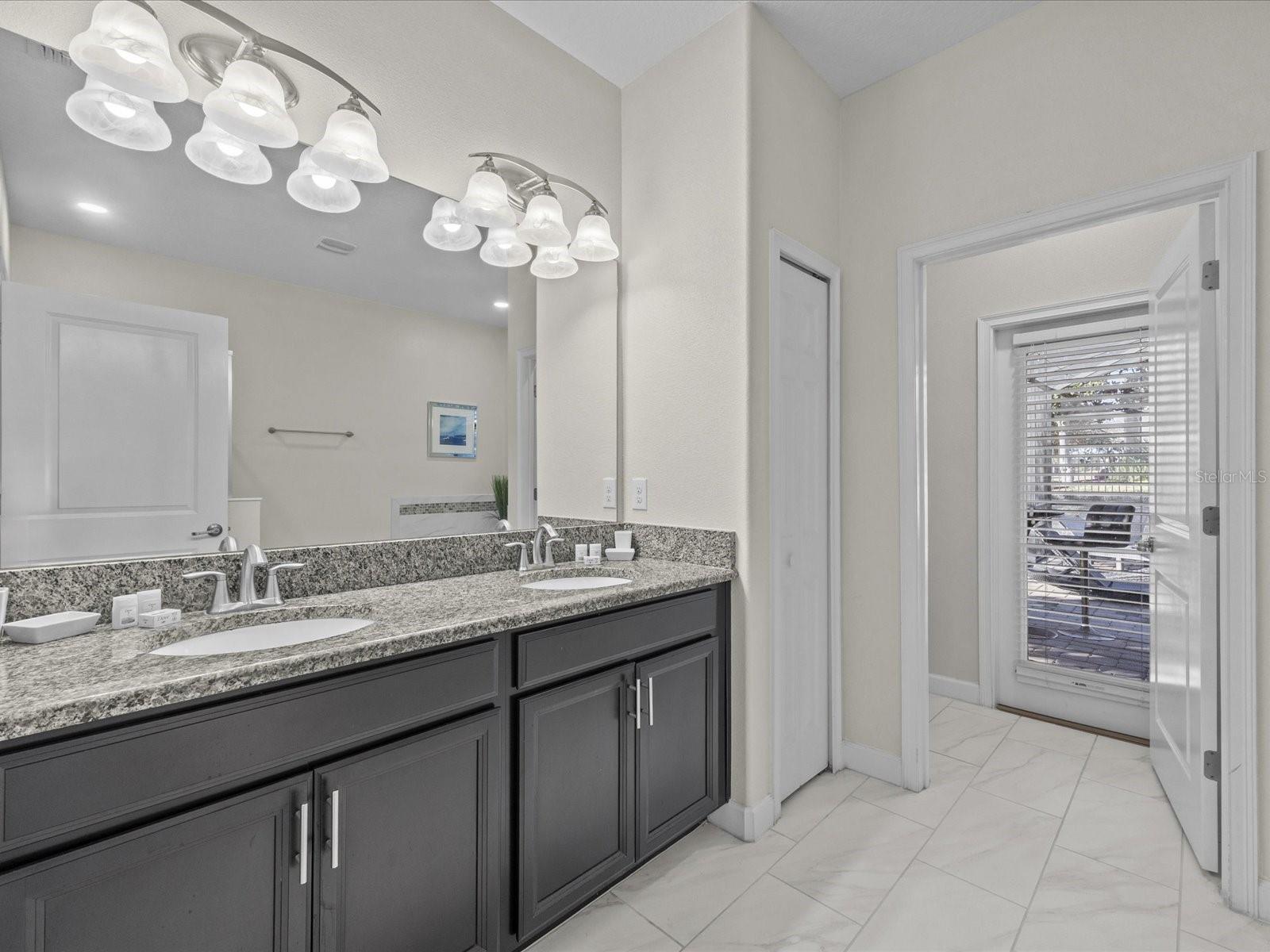 Image 16 of 47 For 9163 Scramble Drive