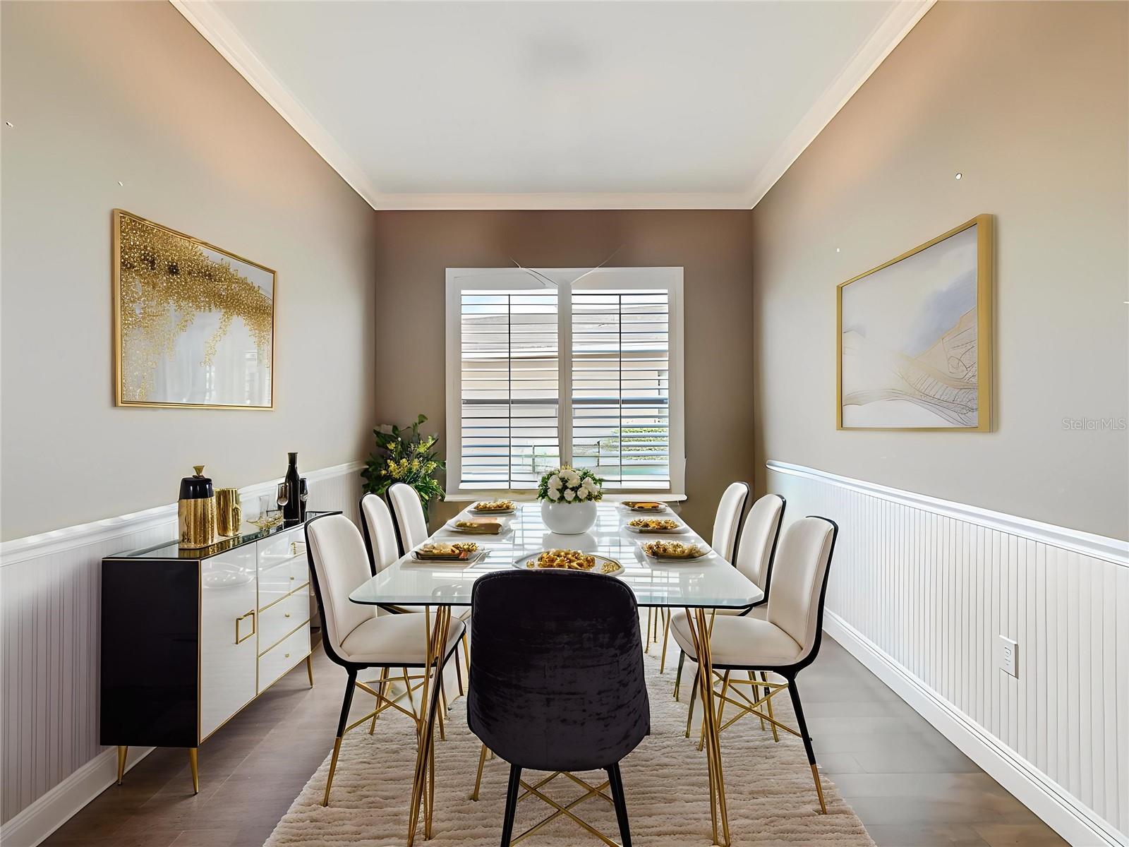 Image 28 of 97 For 472 Villa Park Road