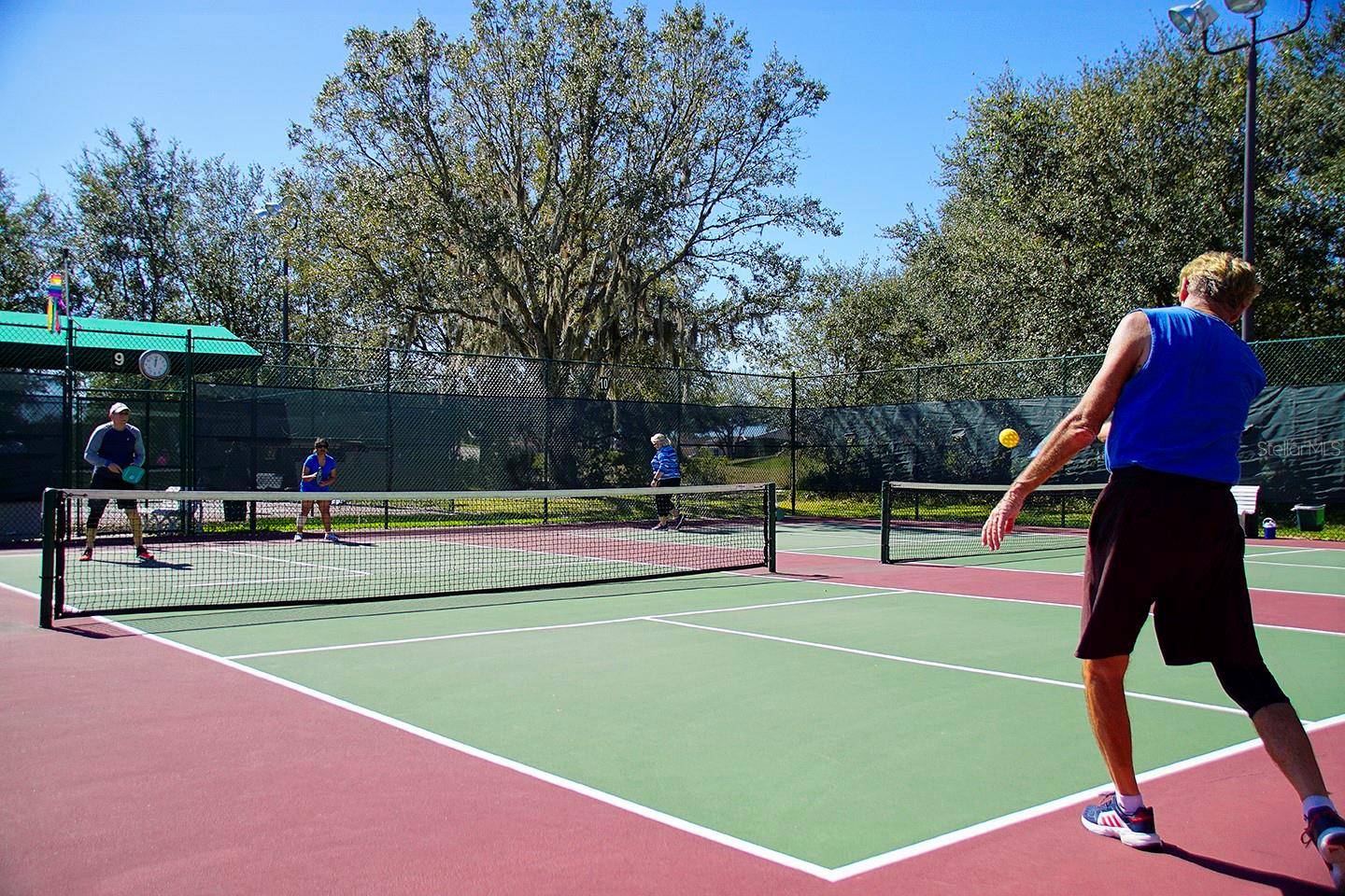 Image 87 of 97 For 472 Villa Park Road