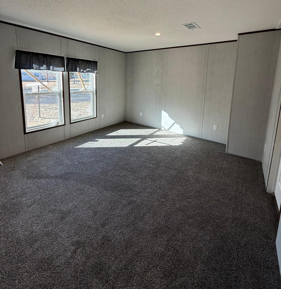 Image 18 of 22 For 5089 Tanglewood Avenue