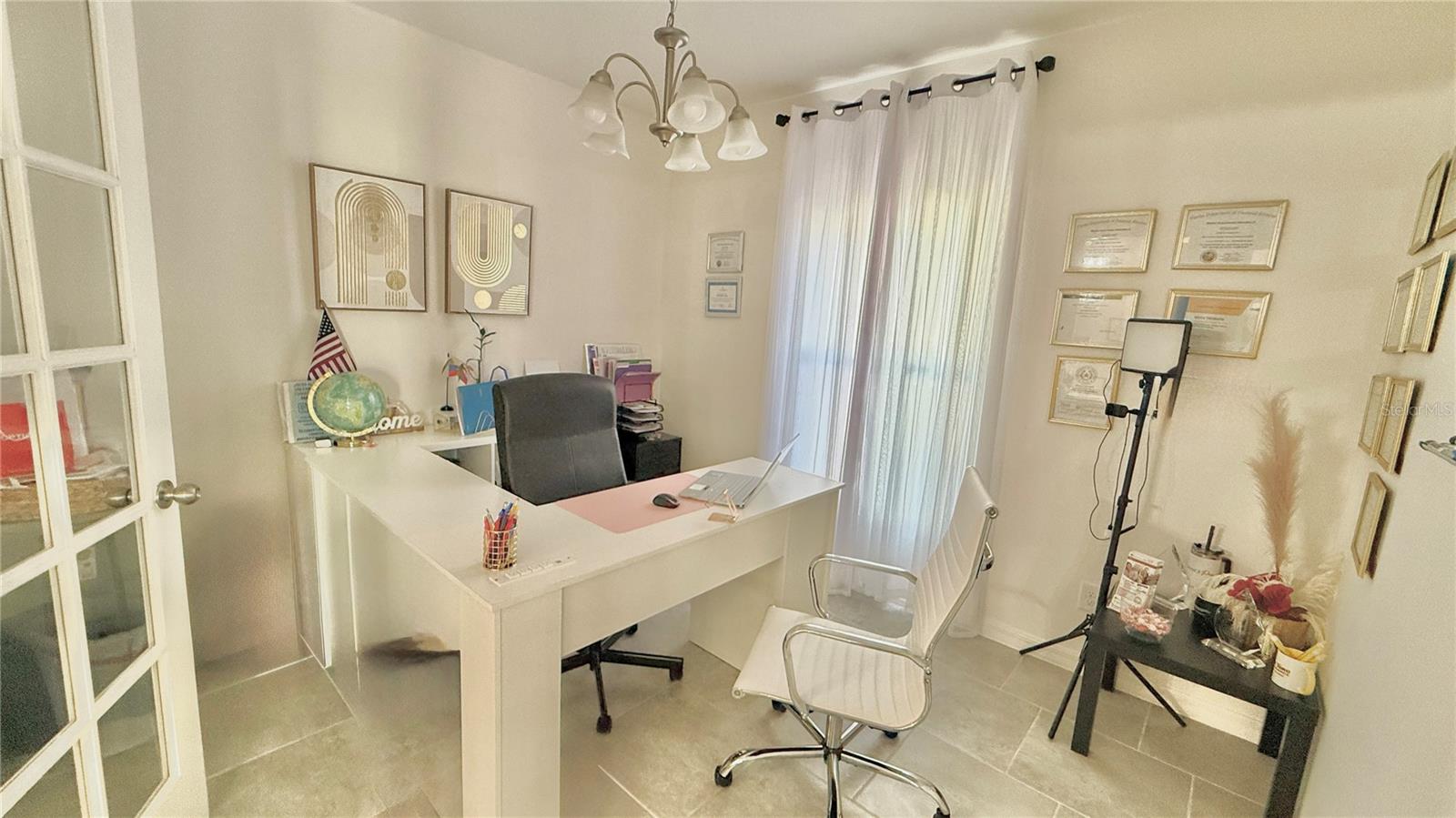 Image 17 of 45 For 1521 Wynell Street