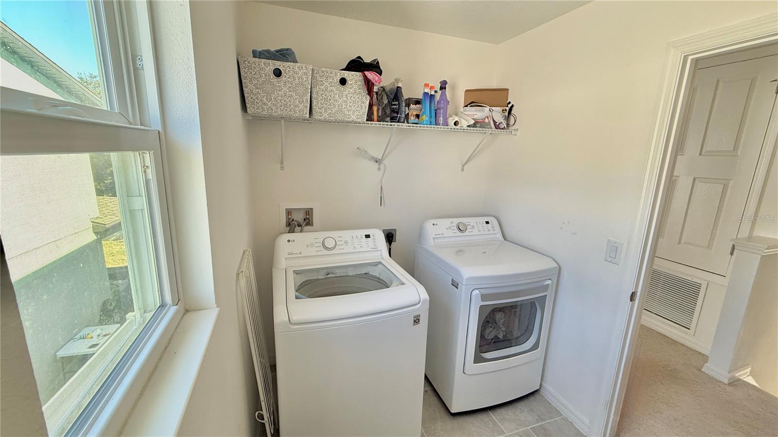 Image 32 of 45 For 1521 Wynell Street