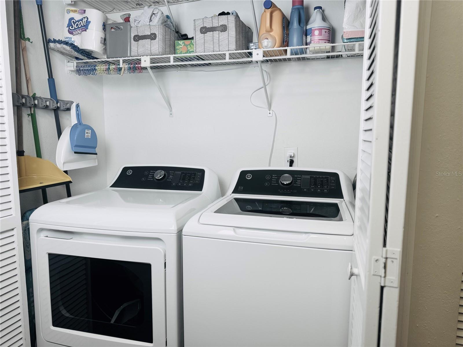 Image 13 of 30 For 3025 Jon Jon Court