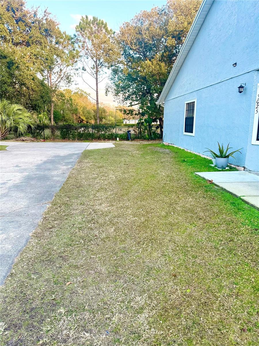 Image 6 of 30 For 3025 Jon Jon Court