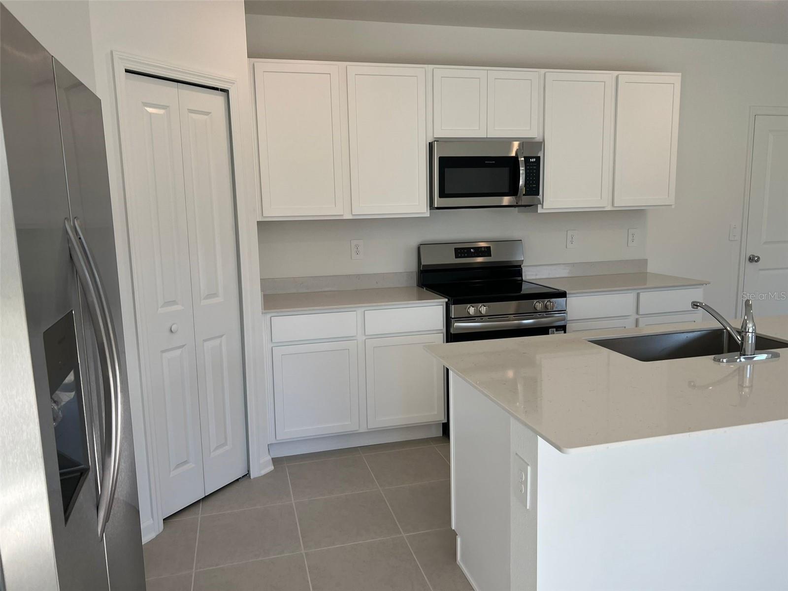 Image 7 of 25 For 3618 Hardman Drive