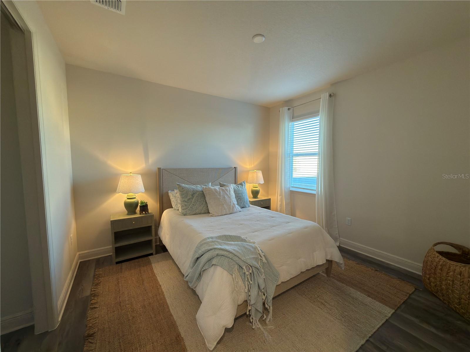 Image 26 of 32 For 10553 98th Place