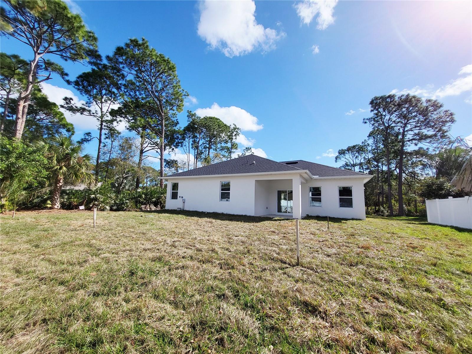 Image 12 of 12 For 1171 Sapphire Street Se