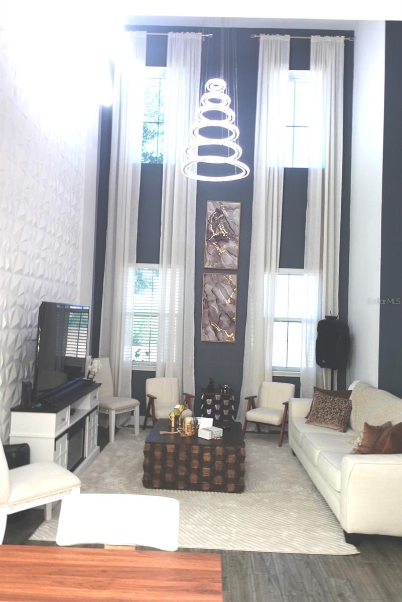 Image 4 of 15 For 9803 Amber Chestnut Way