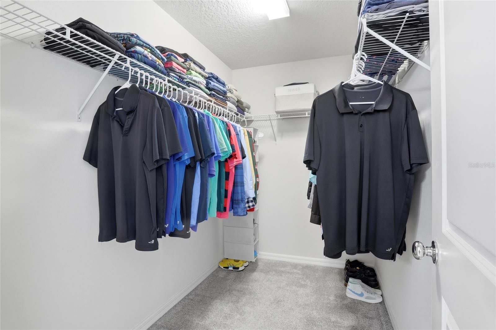 Image 19 of 41 For 5066 Caspian Street