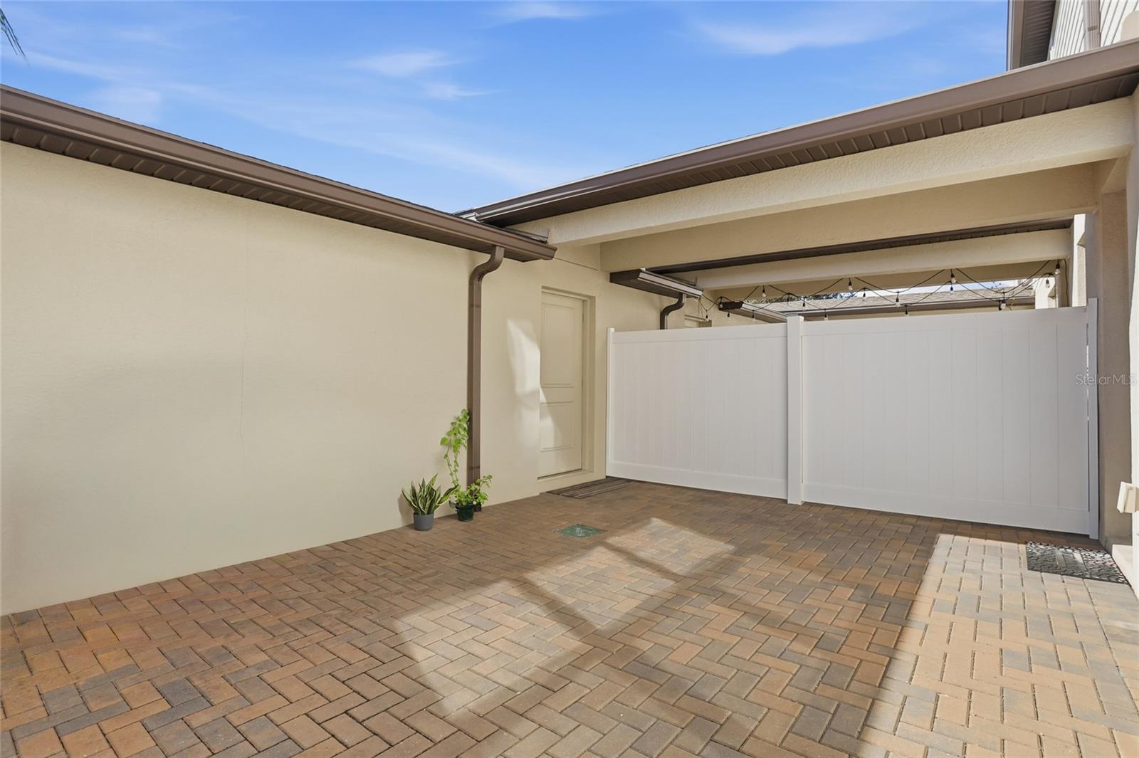 Image 30 of 41 For 5066 Caspian Street