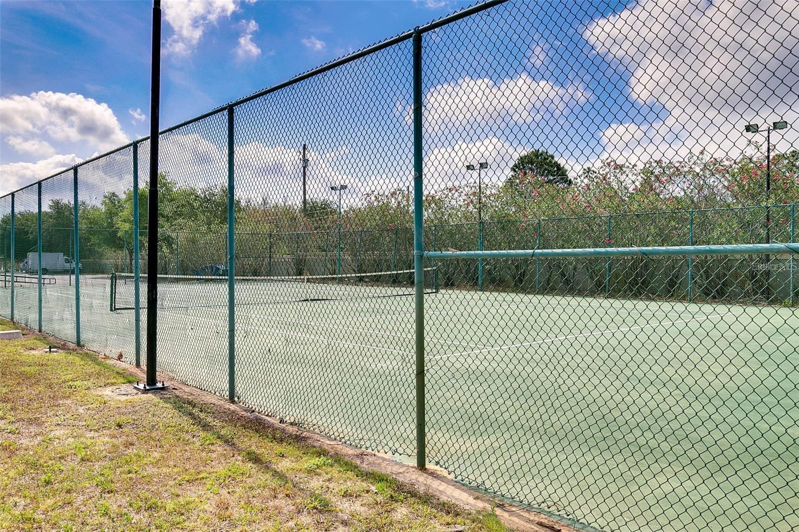 Image 25 of 34 For 709 Orchid Drive B