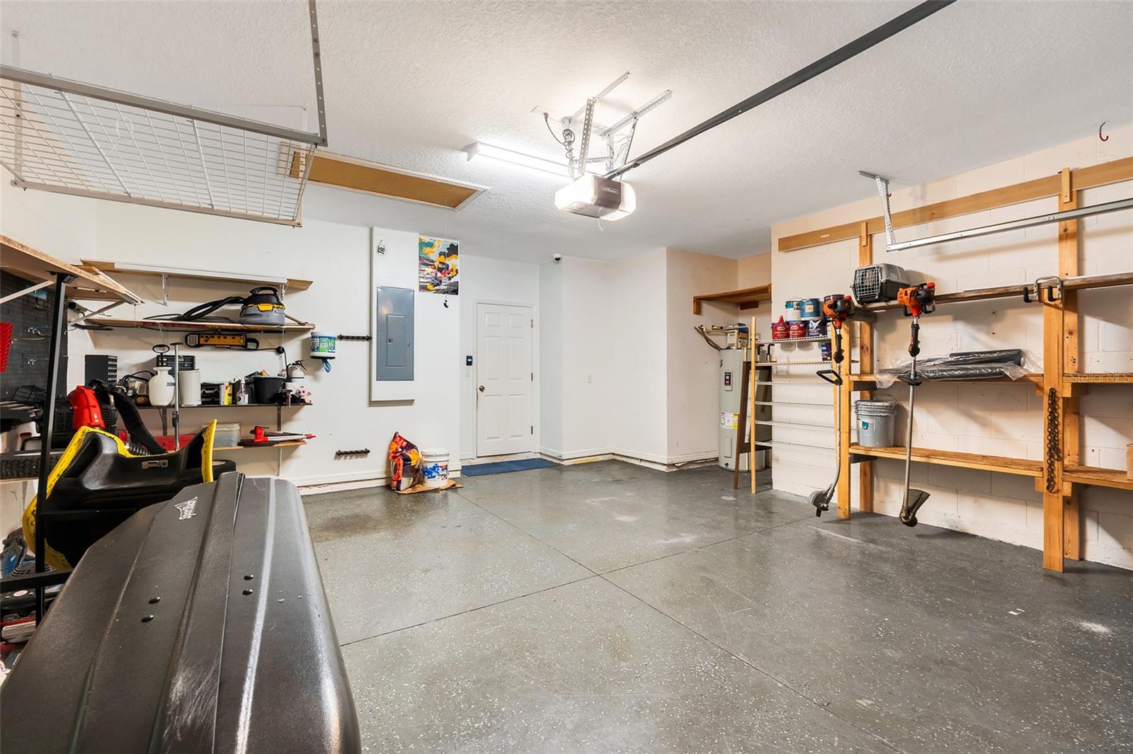 Image 28 of 38 For 2620 Wadeview Loop