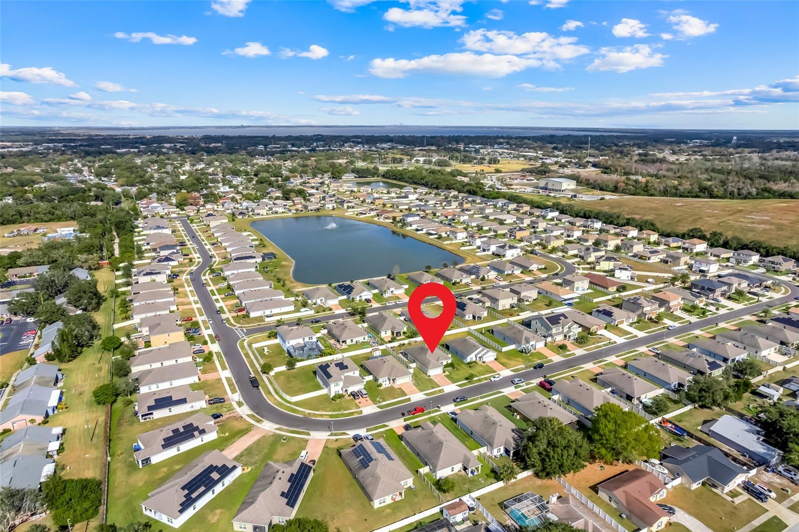 Image 35 of 38 For 2620 Wadeview Loop