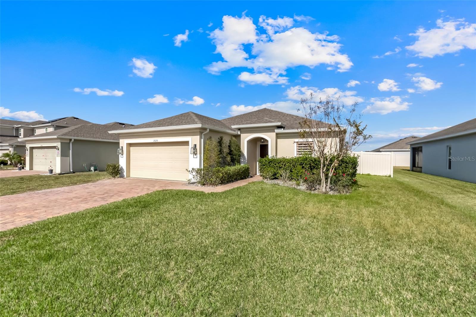 Image 37 of 38 For 2620 Wadeview Loop