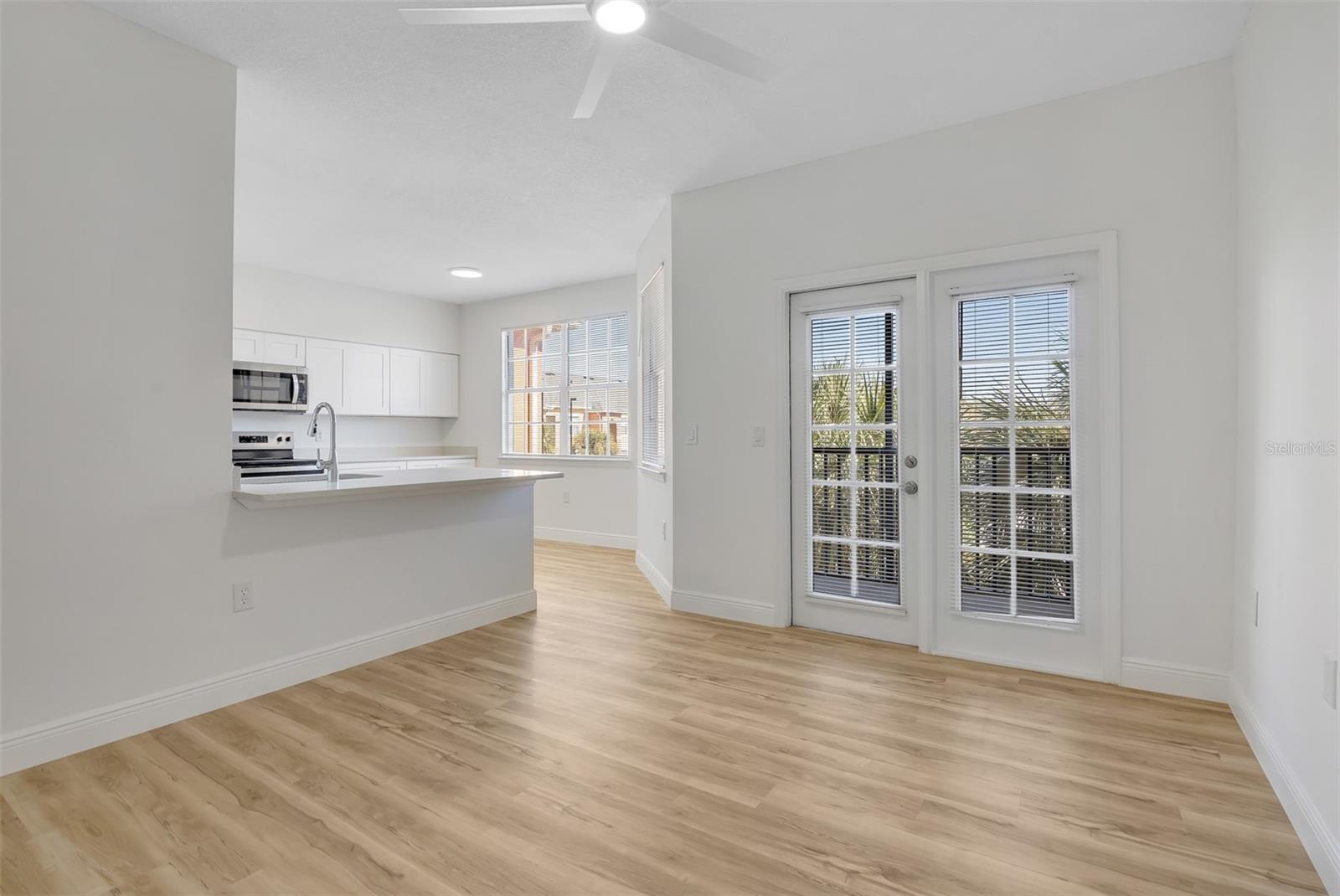 Image 6 of 23 For 10855 Windsor Walk Drive 306