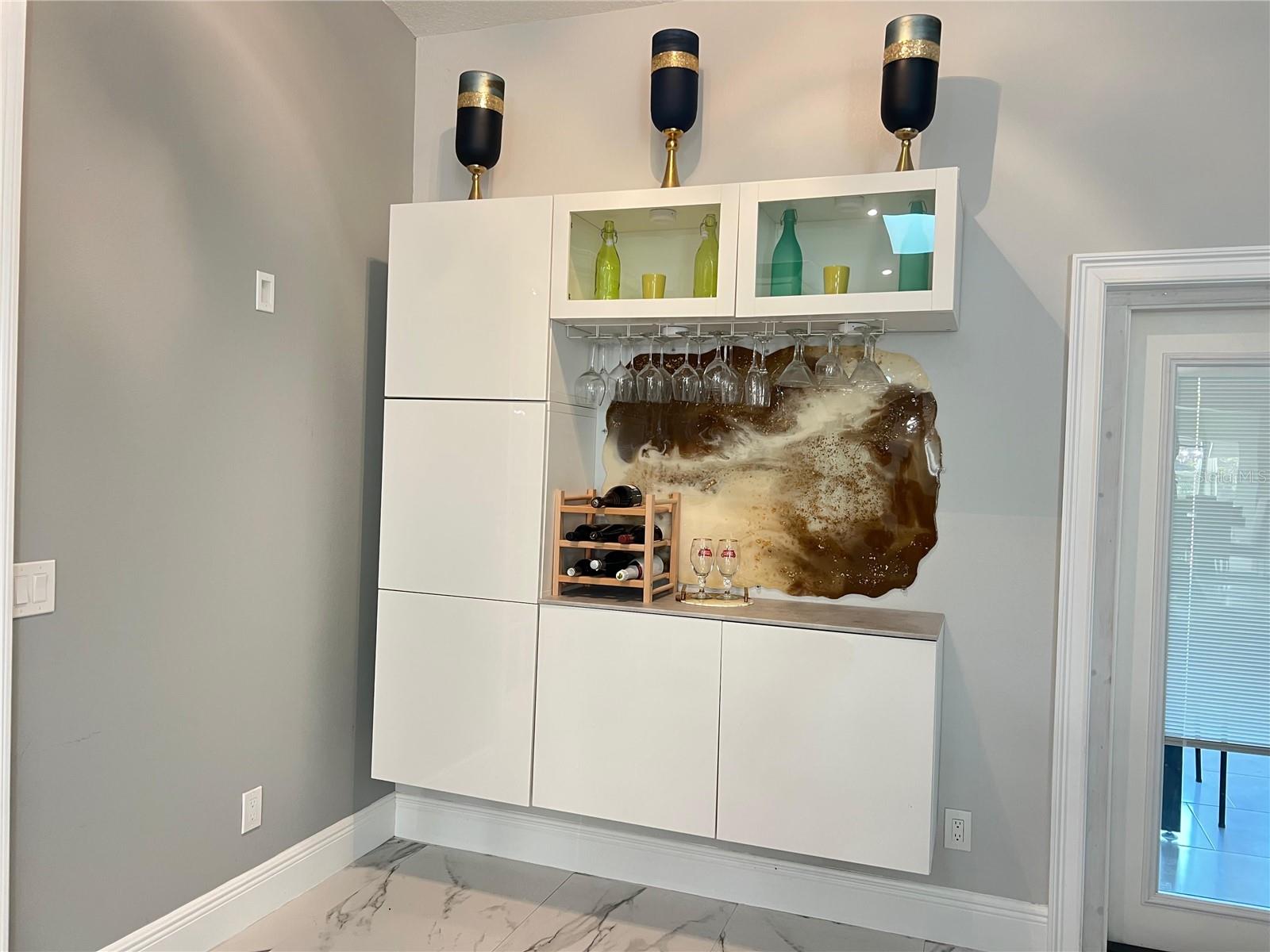 Image 14 of 94 For 965 Pine Hill Boulevard