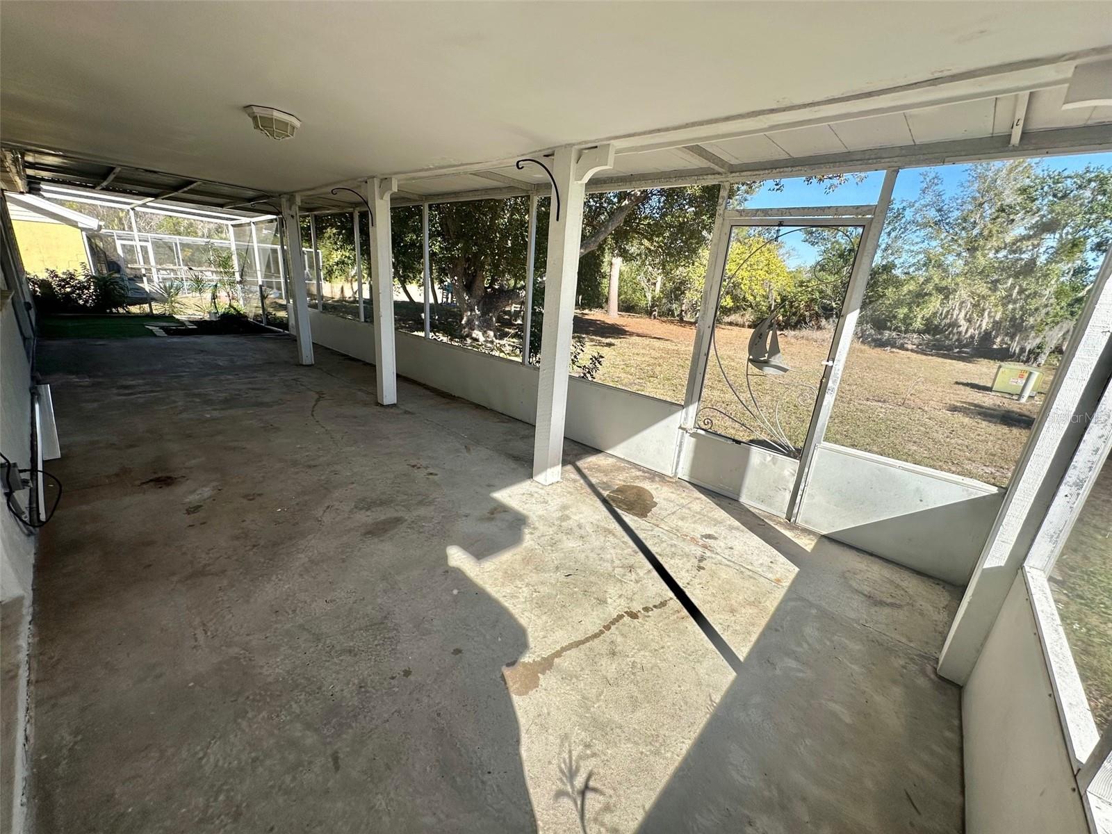 Image 25 of 32 For 12406 Cobble Stone Drive