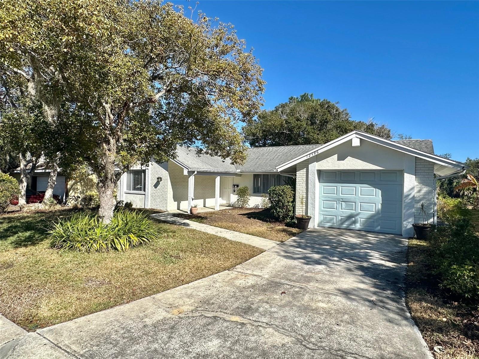 Image 31 of 32 For 12406 Cobble Stone Drive