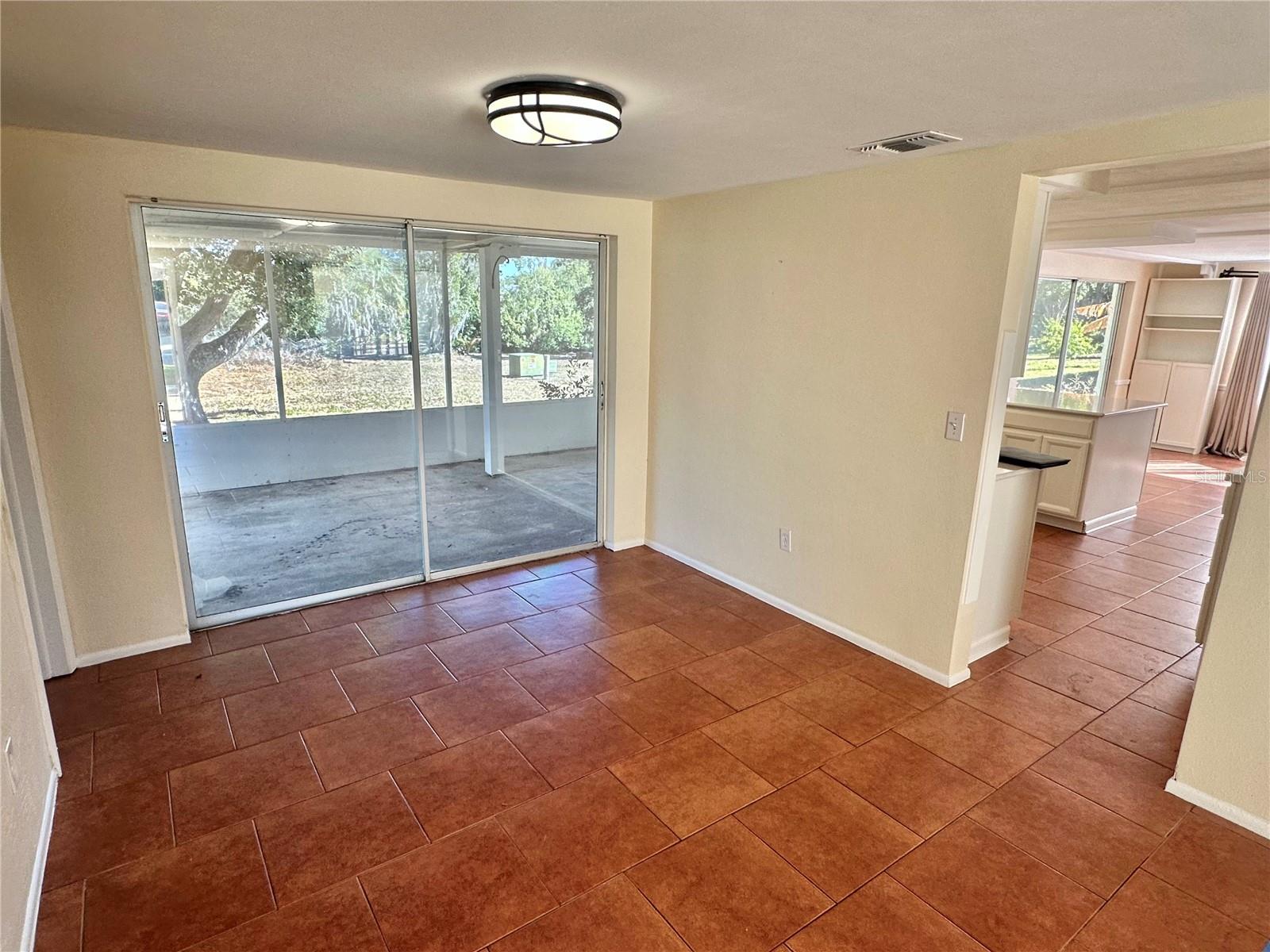 Image 5 of 32 For 12406 Cobble Stone Drive