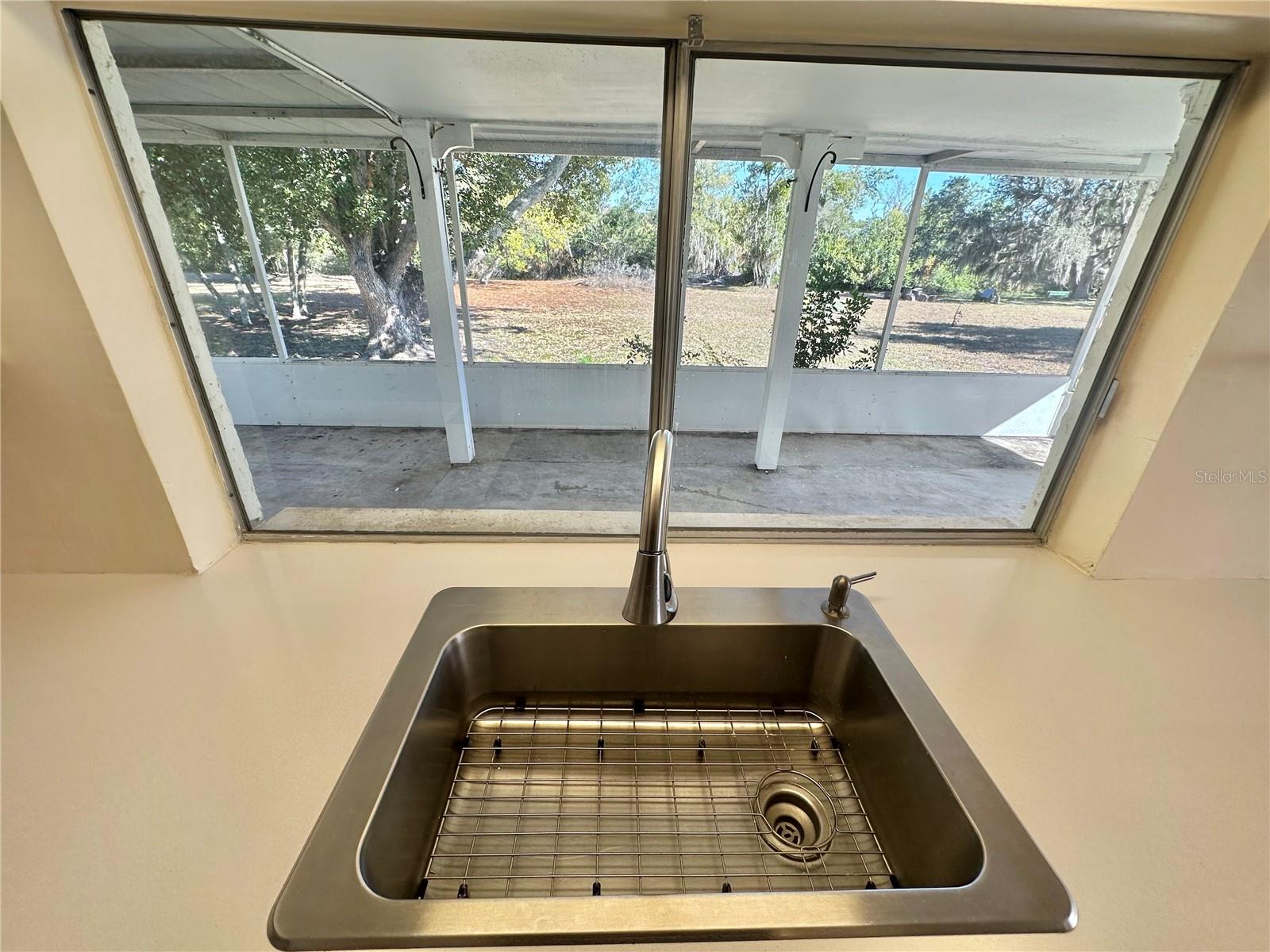 Image 8 of 32 For 12406 Cobble Stone Drive