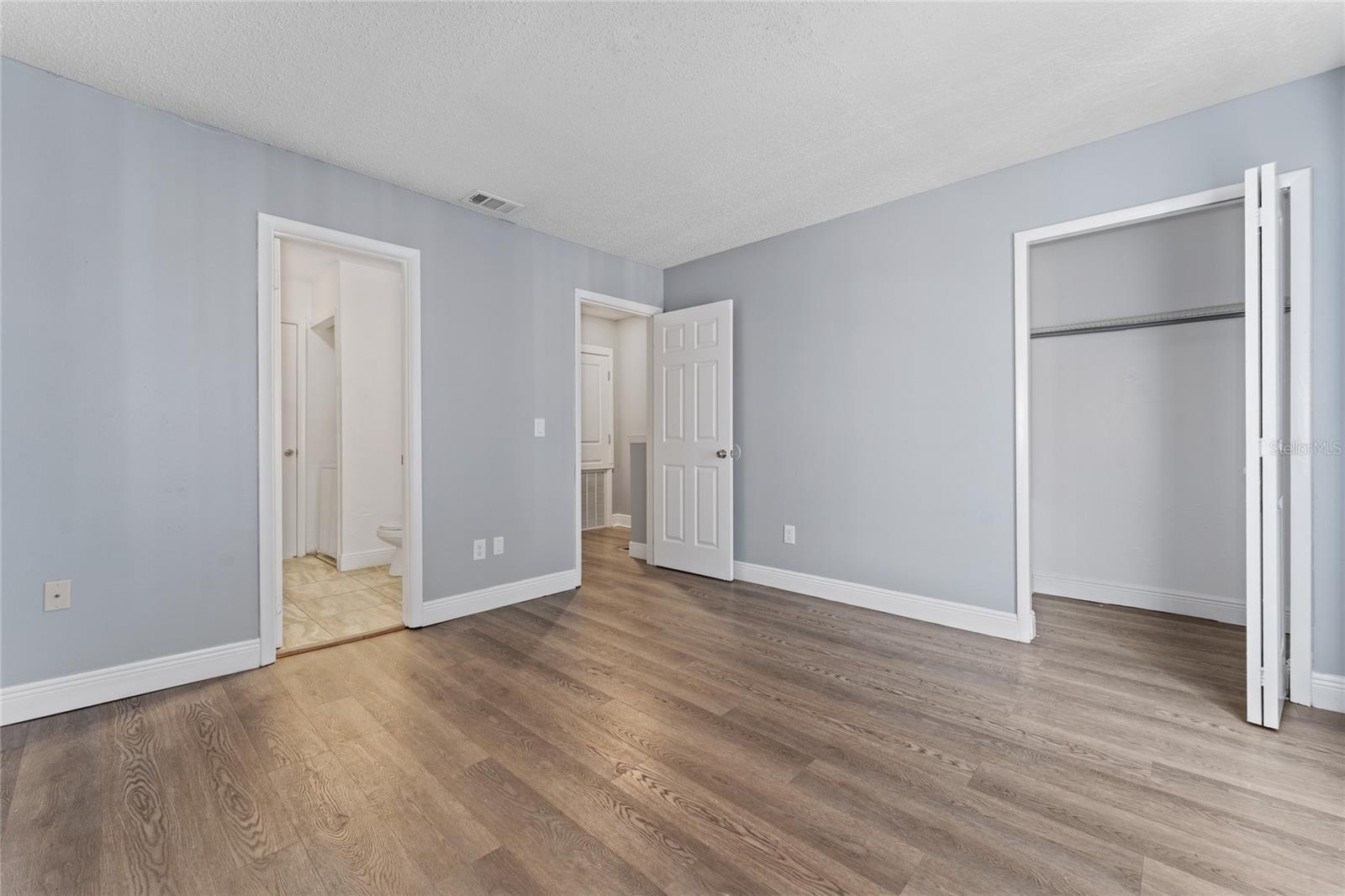 Image 17 of 26 For 3108 Windover Avenue