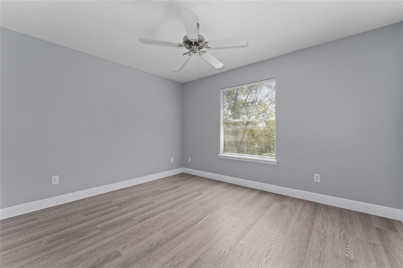 Image 21 of 26 For 3108 Windover Avenue