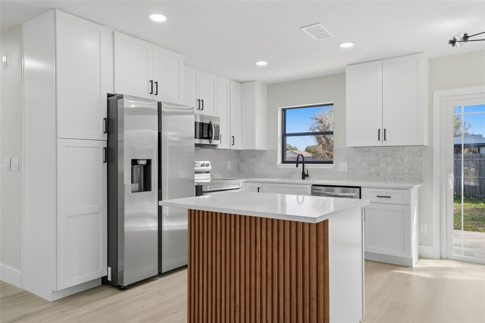 Image 8 of 31 For 2843 Calico Court