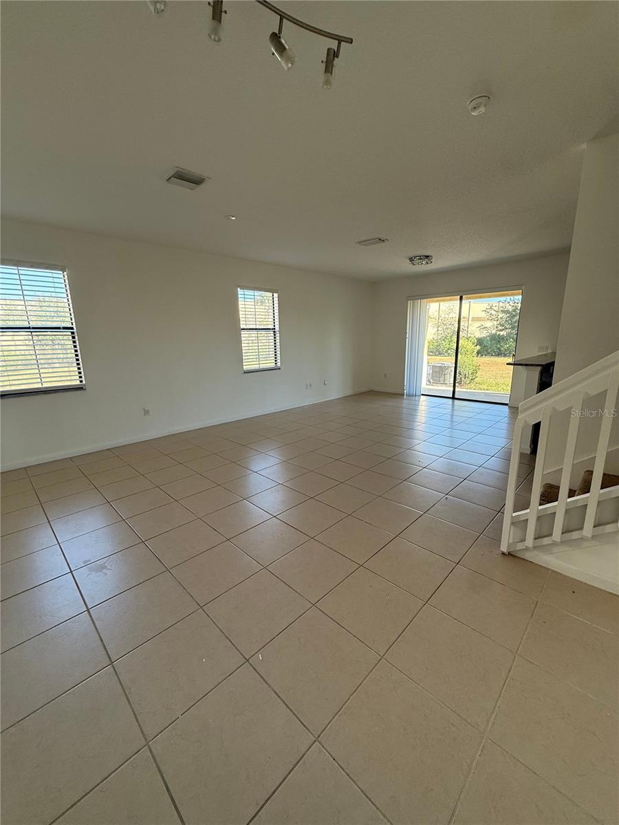 Image 4 of 30 For 1779 Portofino Meadows Boulevard