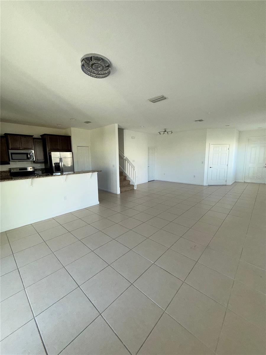 Image 7 of 30 For 1779 Portofino Meadows Boulevard