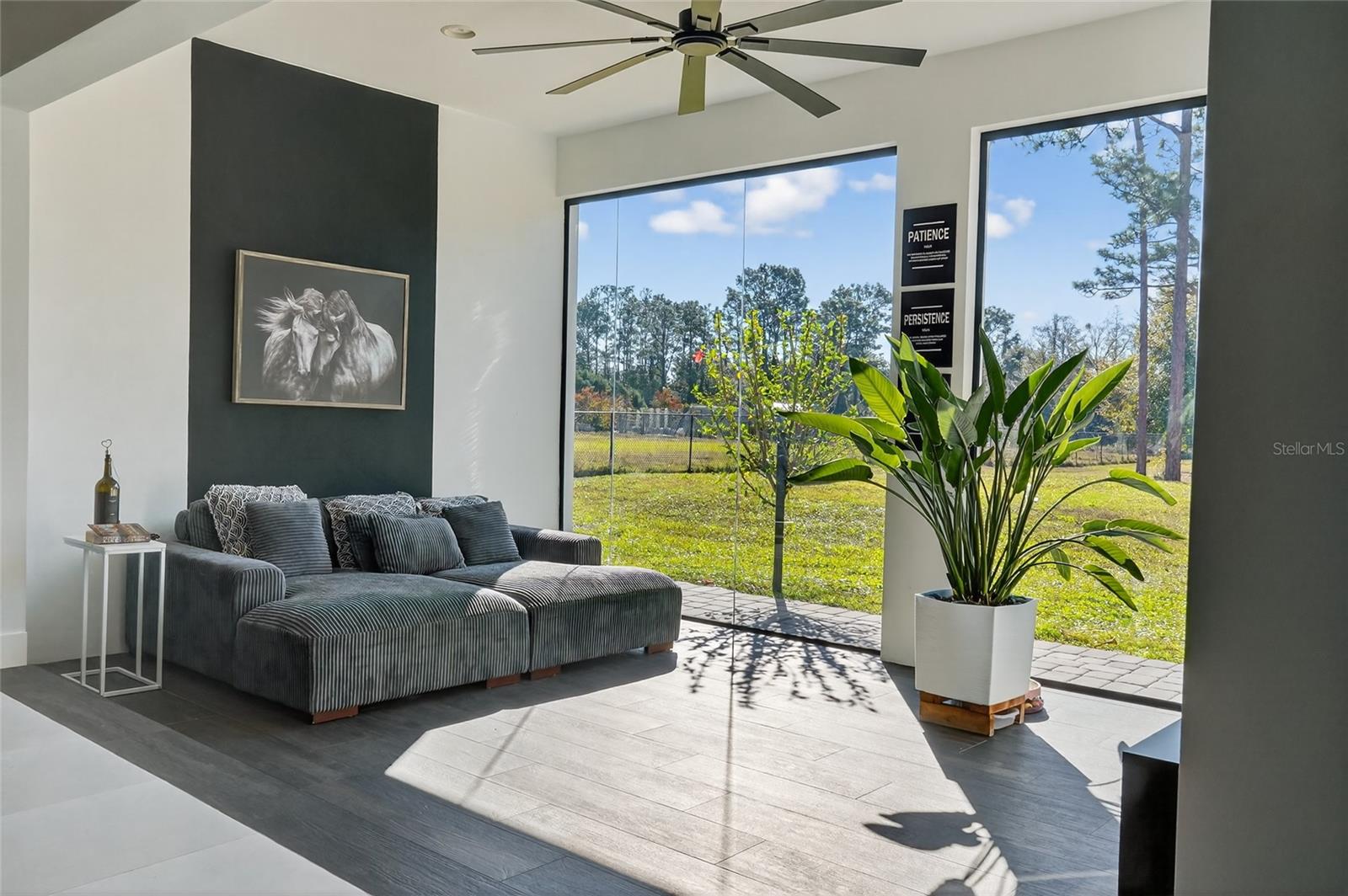 Image 14 of 60 For 19438 Sheldon Street