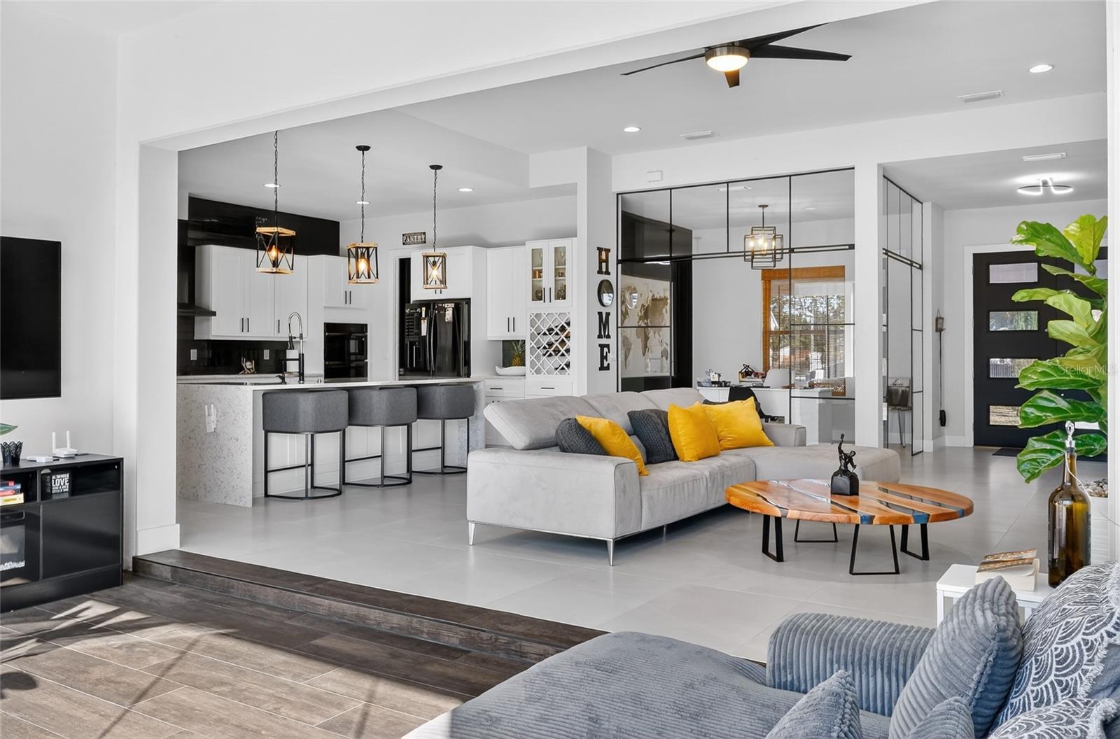 Image 15 of 60 For 19438 Sheldon Street