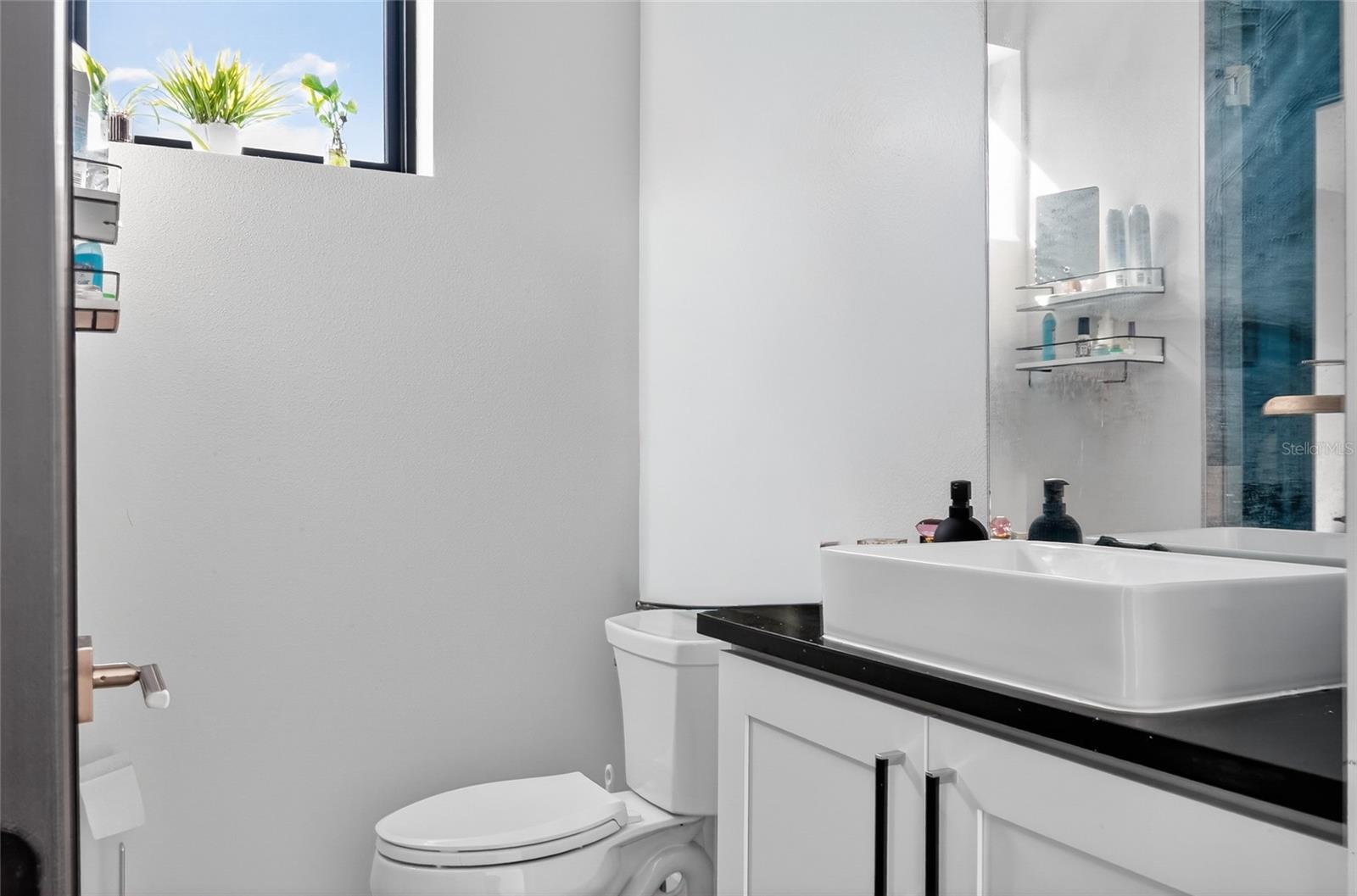 Image 36 of 60 For 19438 Sheldon Street