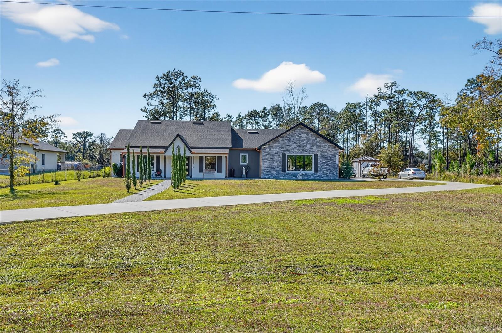 Image 4 of 60 For 19438 Sheldon Street