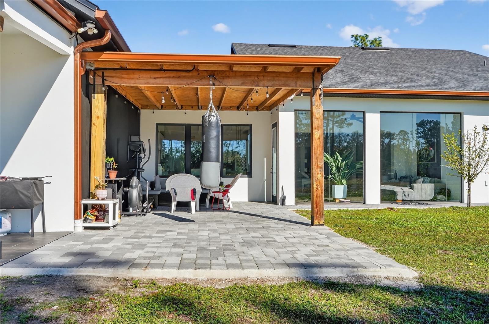 Image 49 of 60 For 19438 Sheldon Street