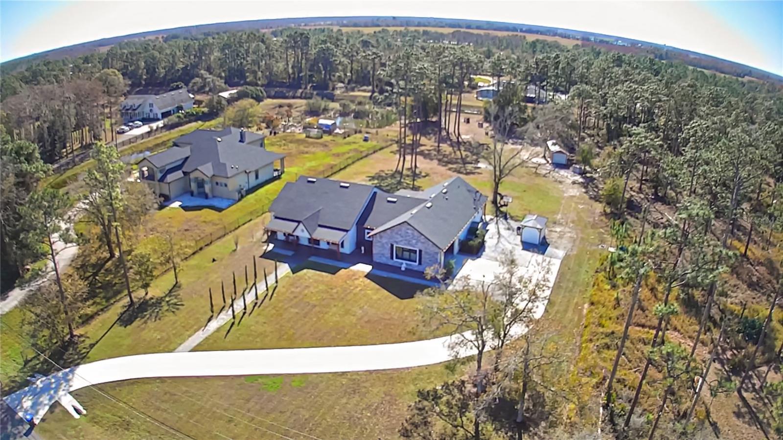 Image 7 of 60 For 19438 Sheldon Street