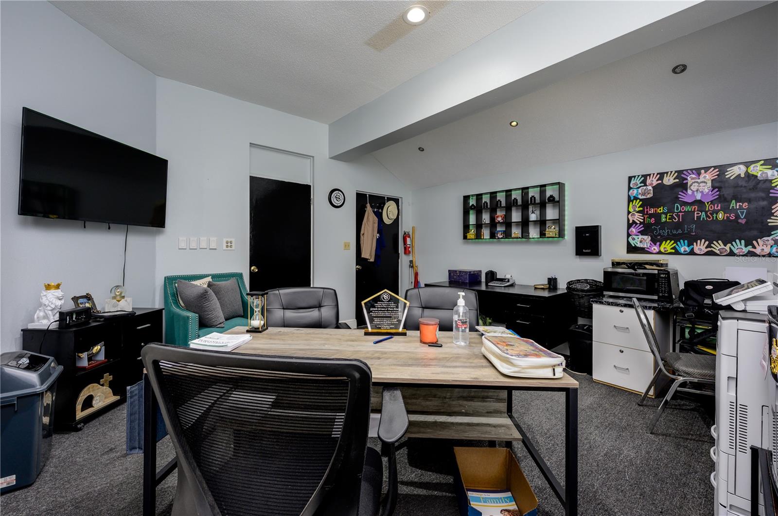 Image 11 of 69 For 6104 Polk Avenue Nw