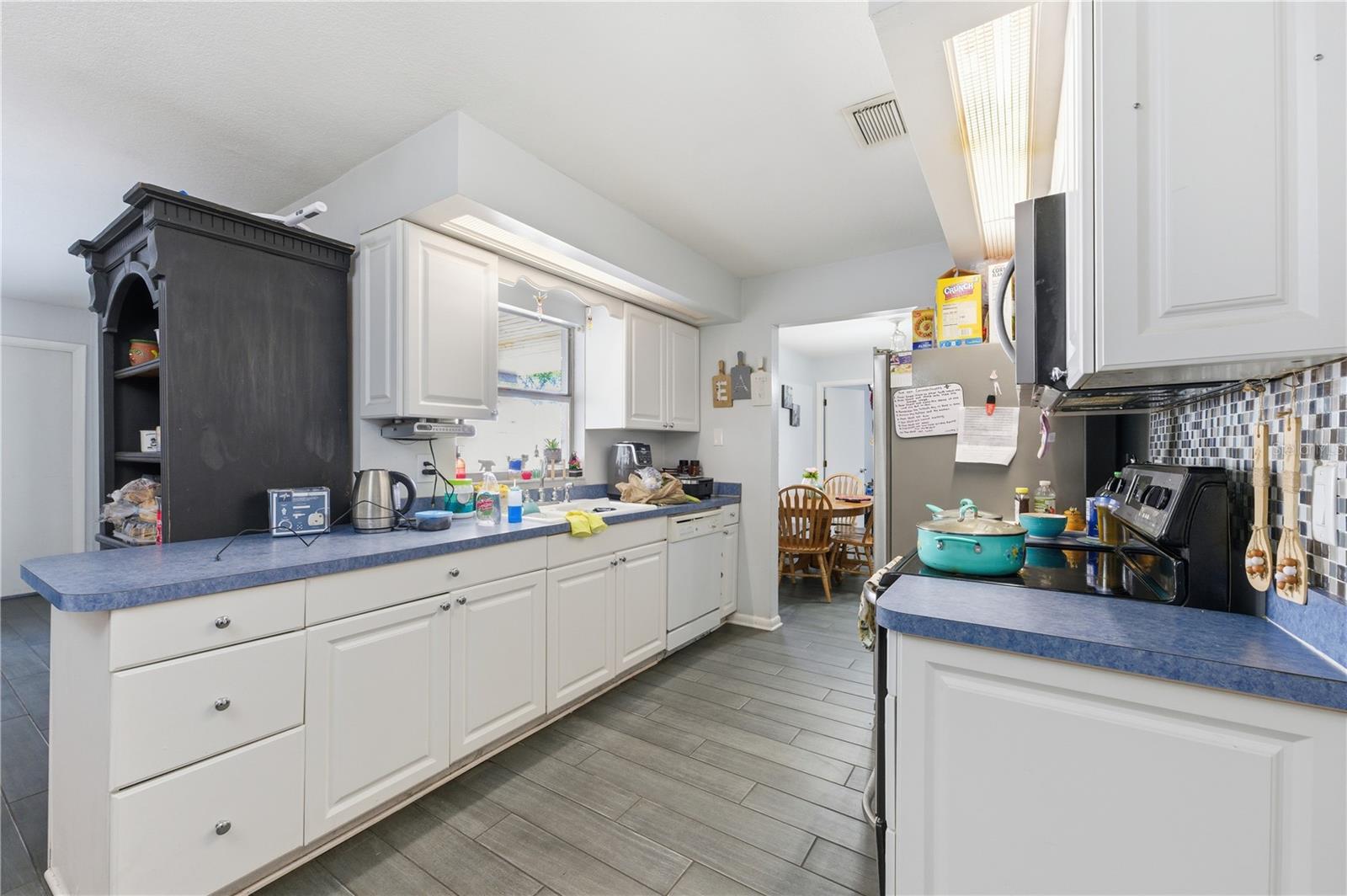 Image 47 of 69 For 6104 Polk Avenue Nw