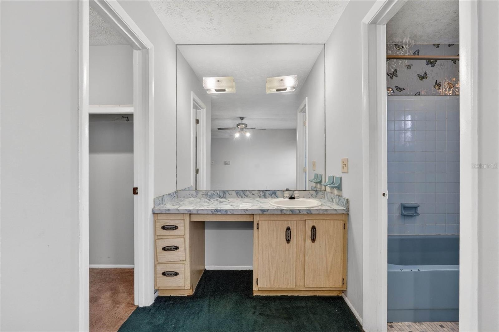 Image 14 of 38 For 10320 Brownwood Avenue