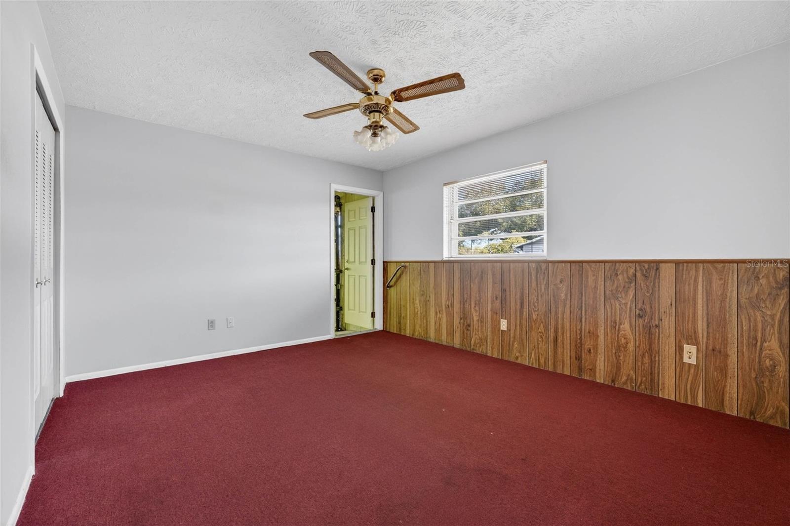 Image 22 of 38 For 10320 Brownwood Avenue