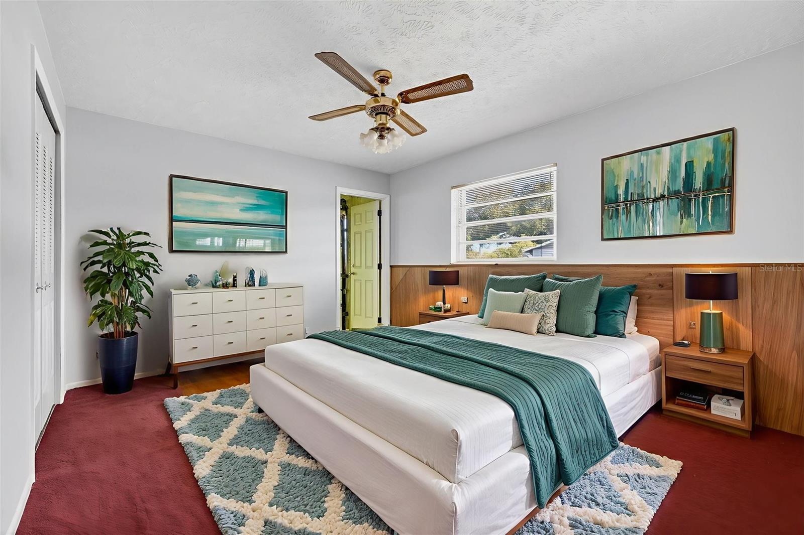 Image 23 of 38 For 10320 Brownwood Avenue