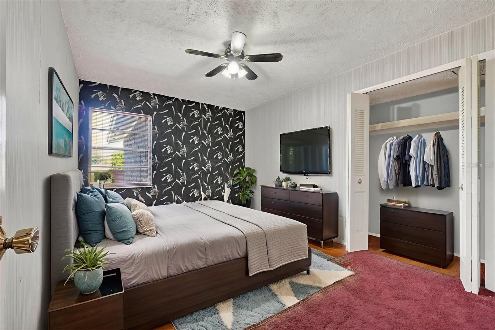 Image 25 of 38 For 10320 Brownwood Avenue