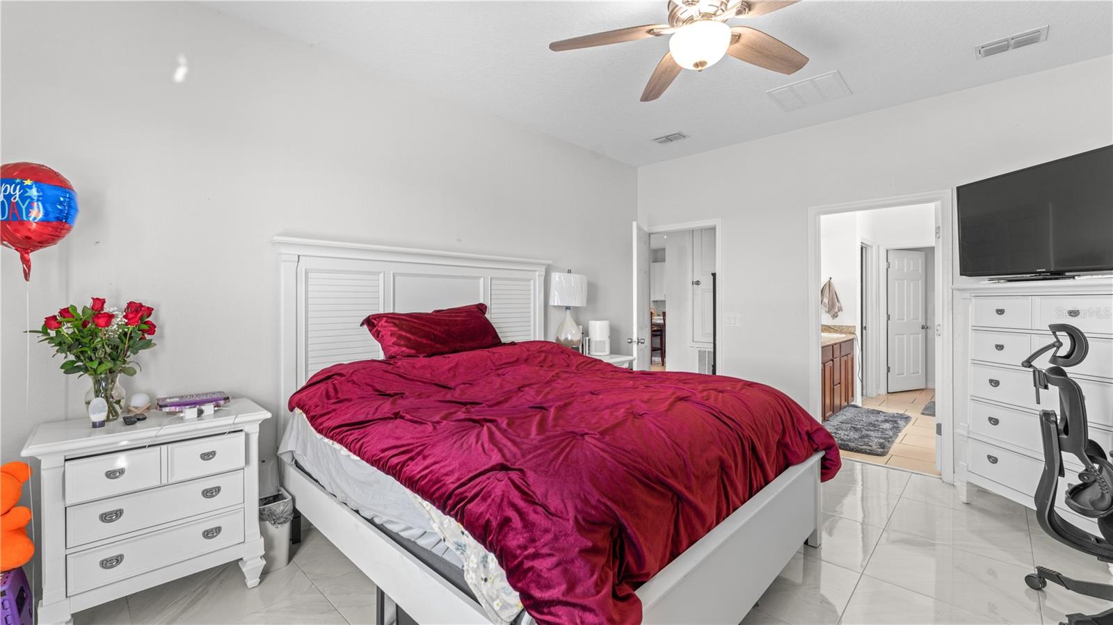 Image 17 of 22 For 3548 Cayugas Loop