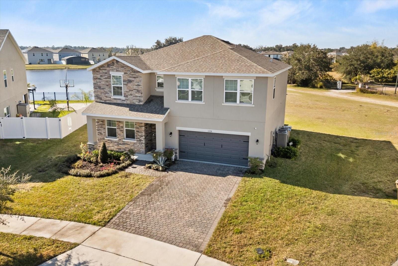 Image 2 of 36 For 1458 Flatwood Street