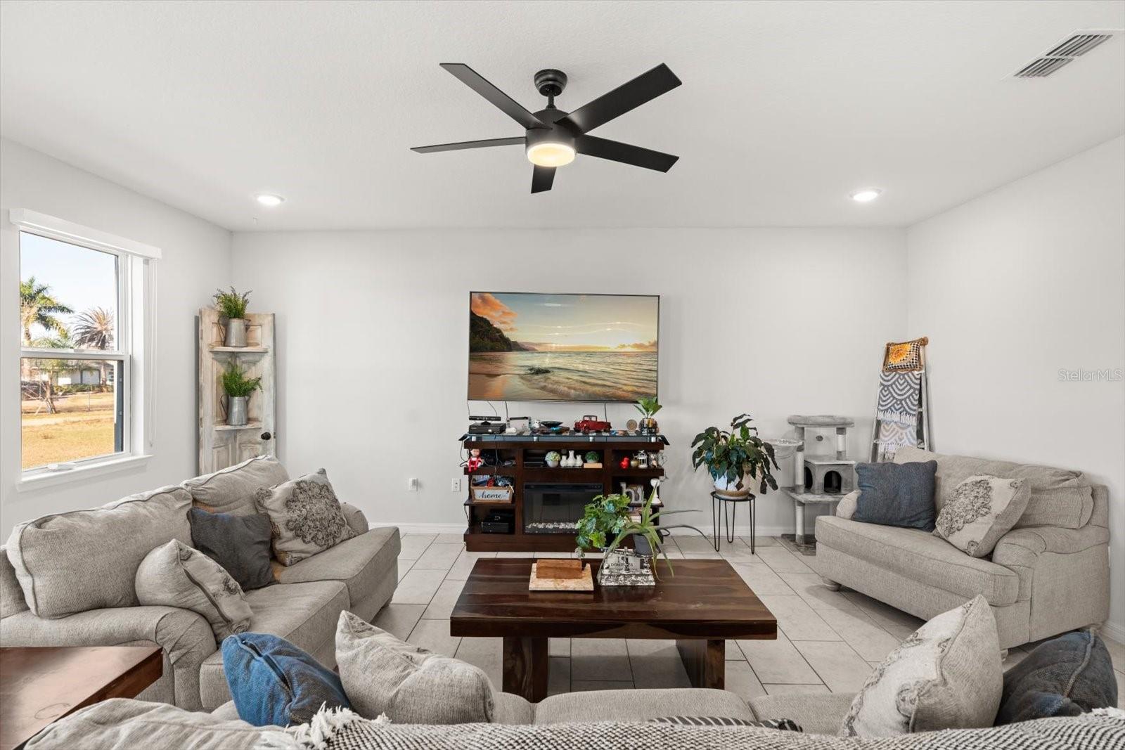 Image 7 of 36 For 1458 Flatwood Street