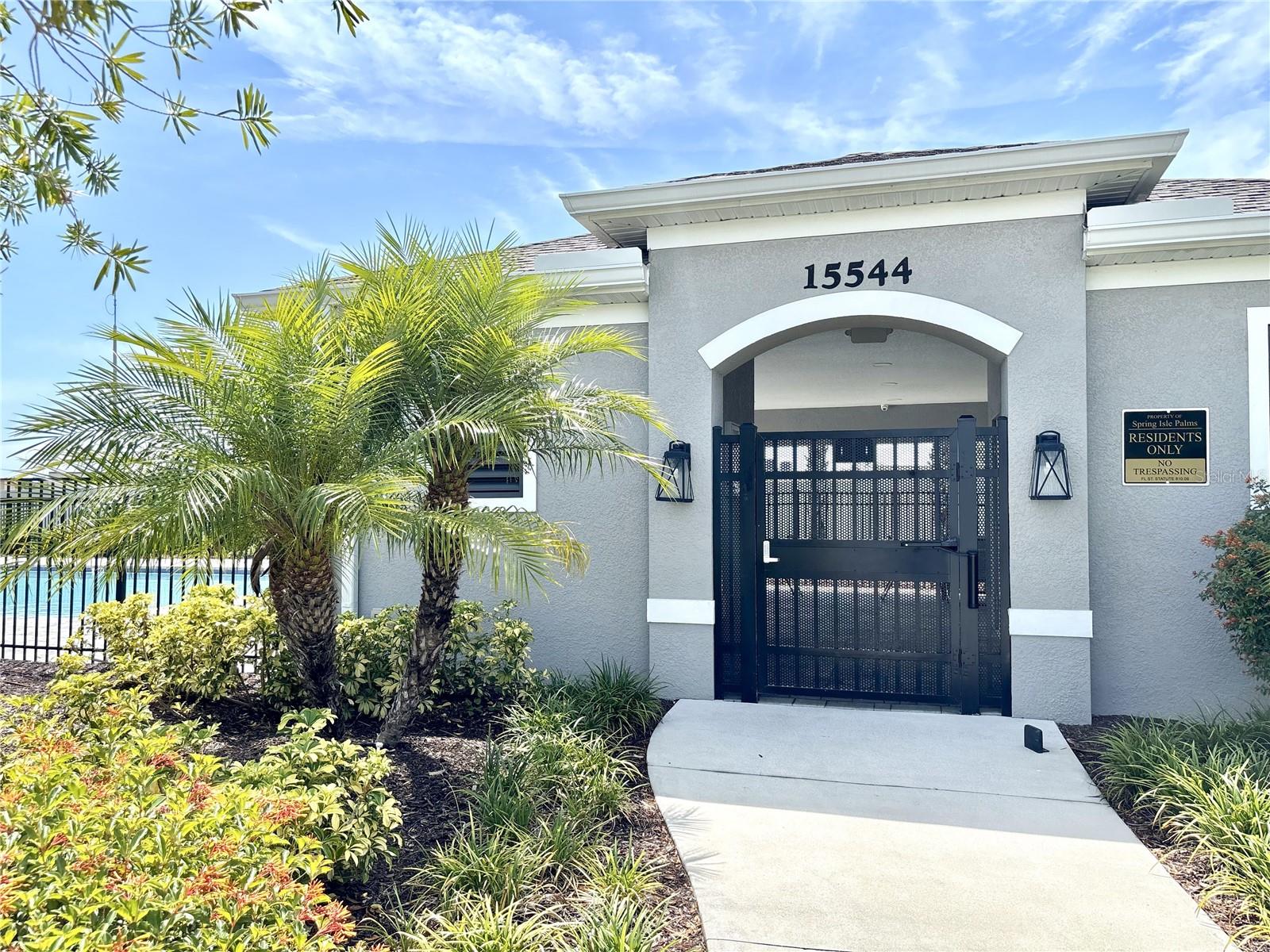 Image 18 of 30 For 921 Spring Palms Loop