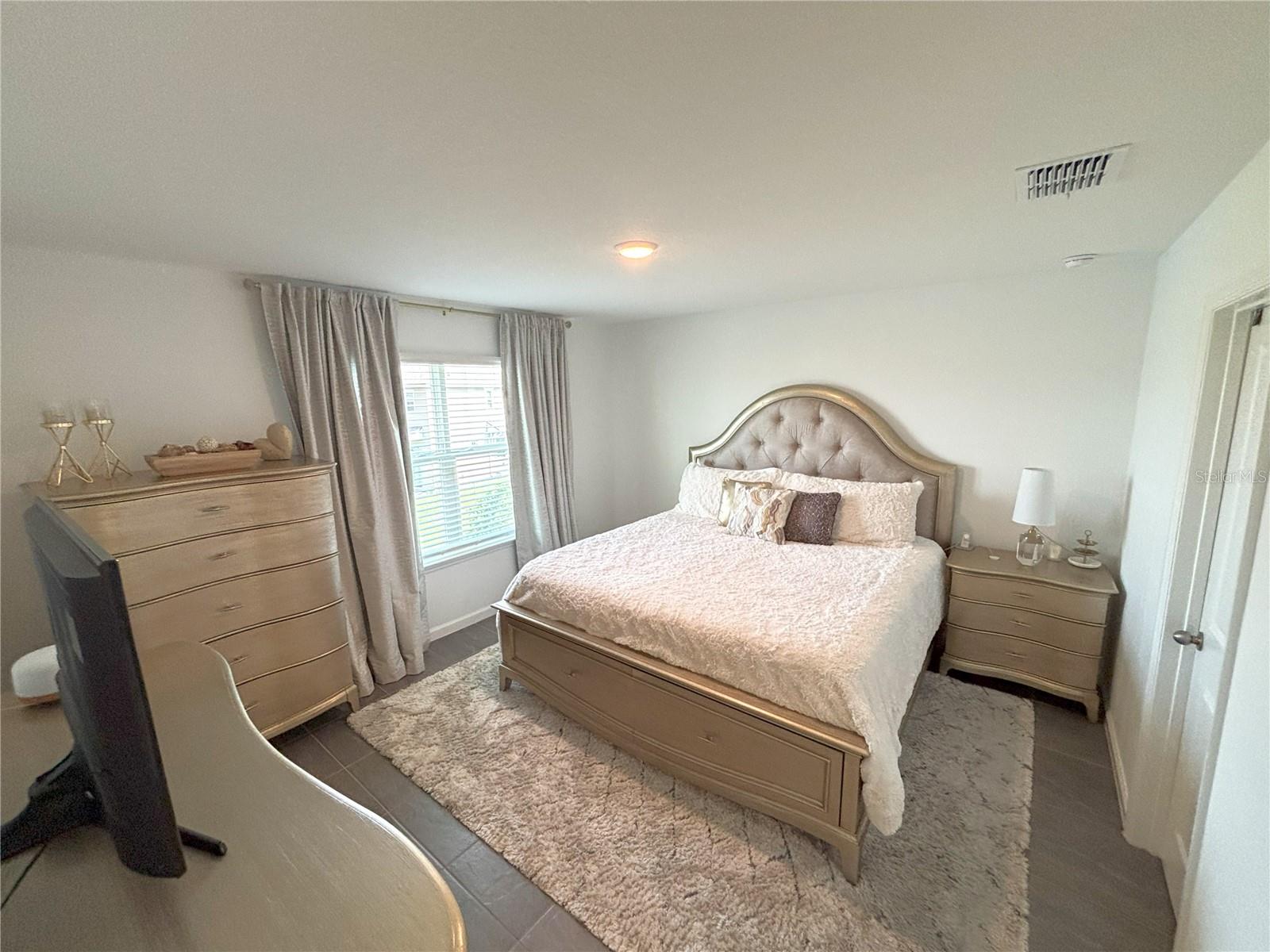 Image 28 of 30 For 921 Spring Palms Loop