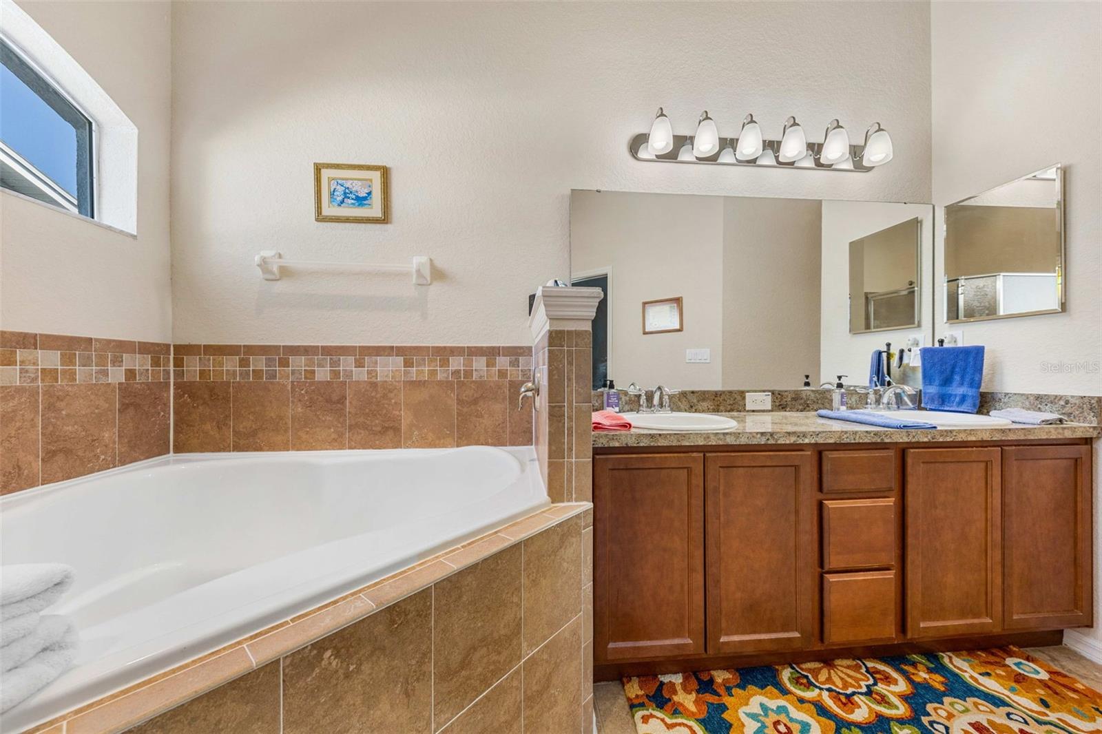 Image 23 of 32 For 790 Greenshank Drive