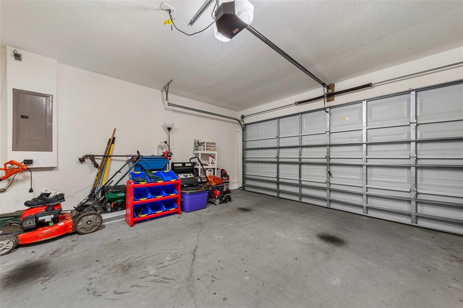 Image 25 of 32 For 790 Greenshank Drive