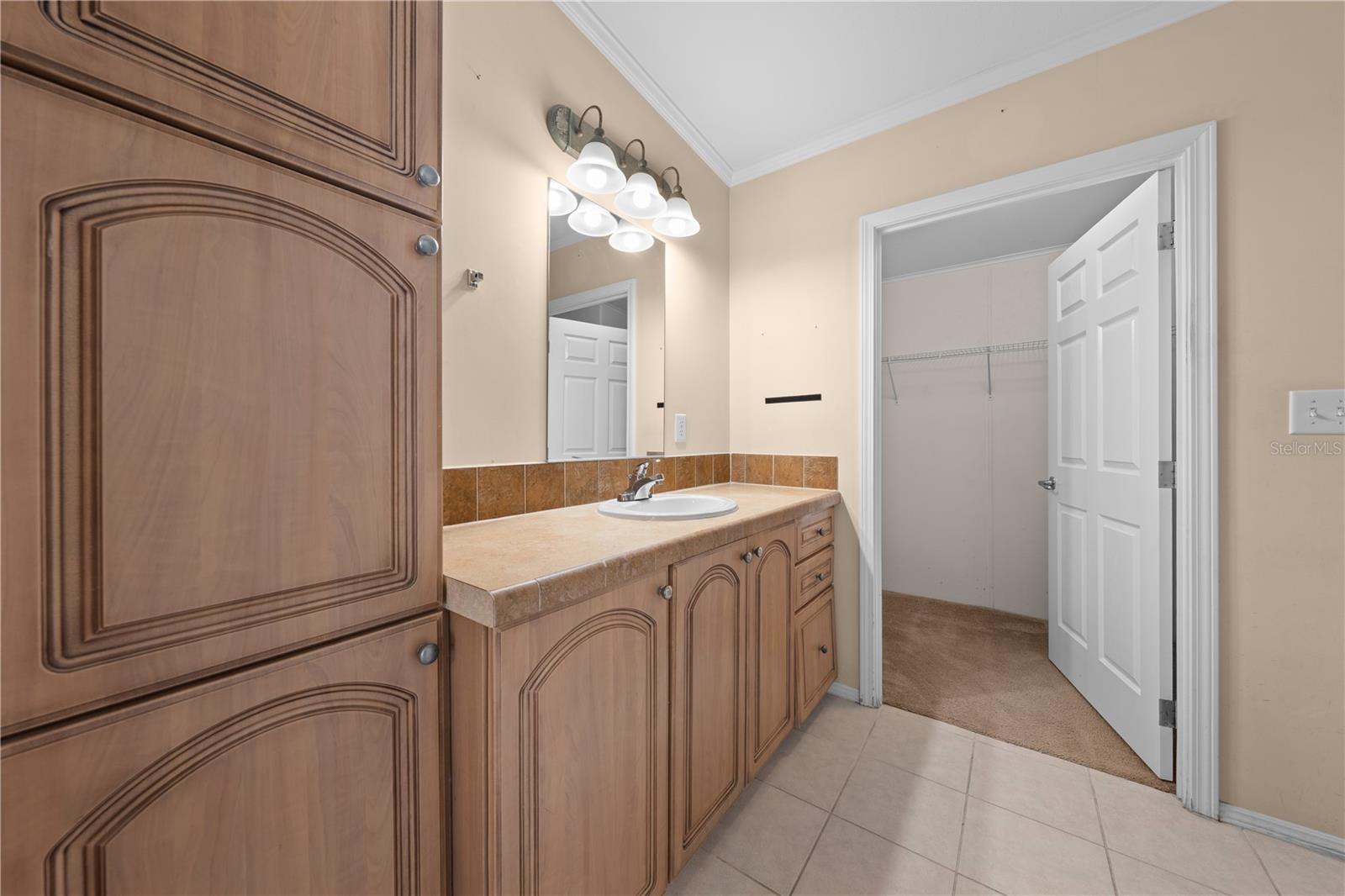 Image 26 of 43 For 1017 Patrick Street