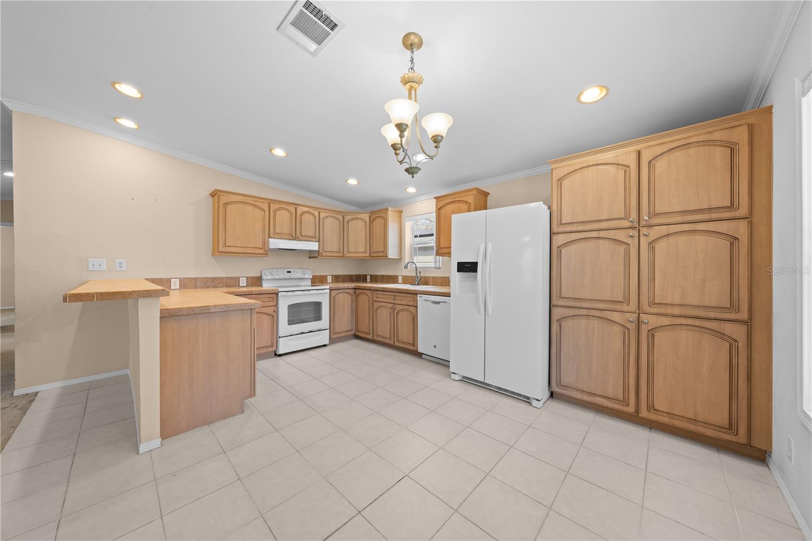 Image 5 of 43 For 1017 Patrick Street